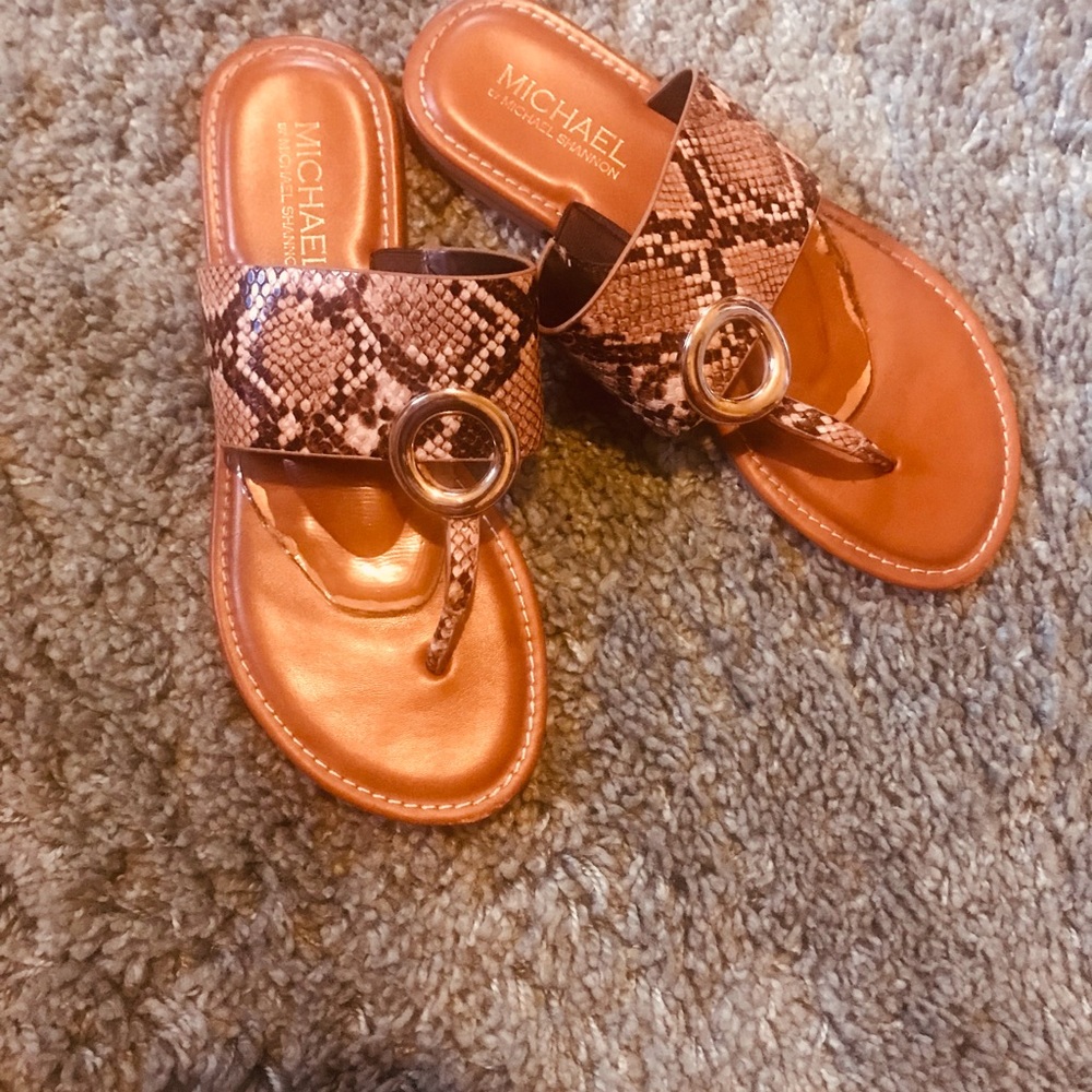 Michael Shannon sandals size 8 1/2